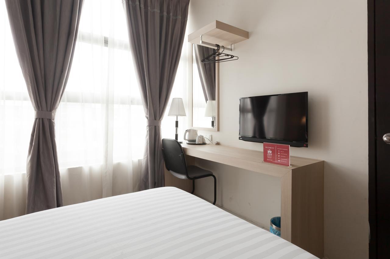 Zen Rooms Sungai Besi クアラルンプール エクステリア 写真