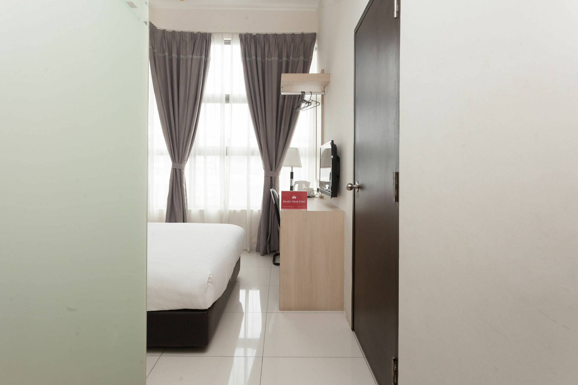 Zen Rooms Sungai Besi クアラルンプール エクステリア 写真