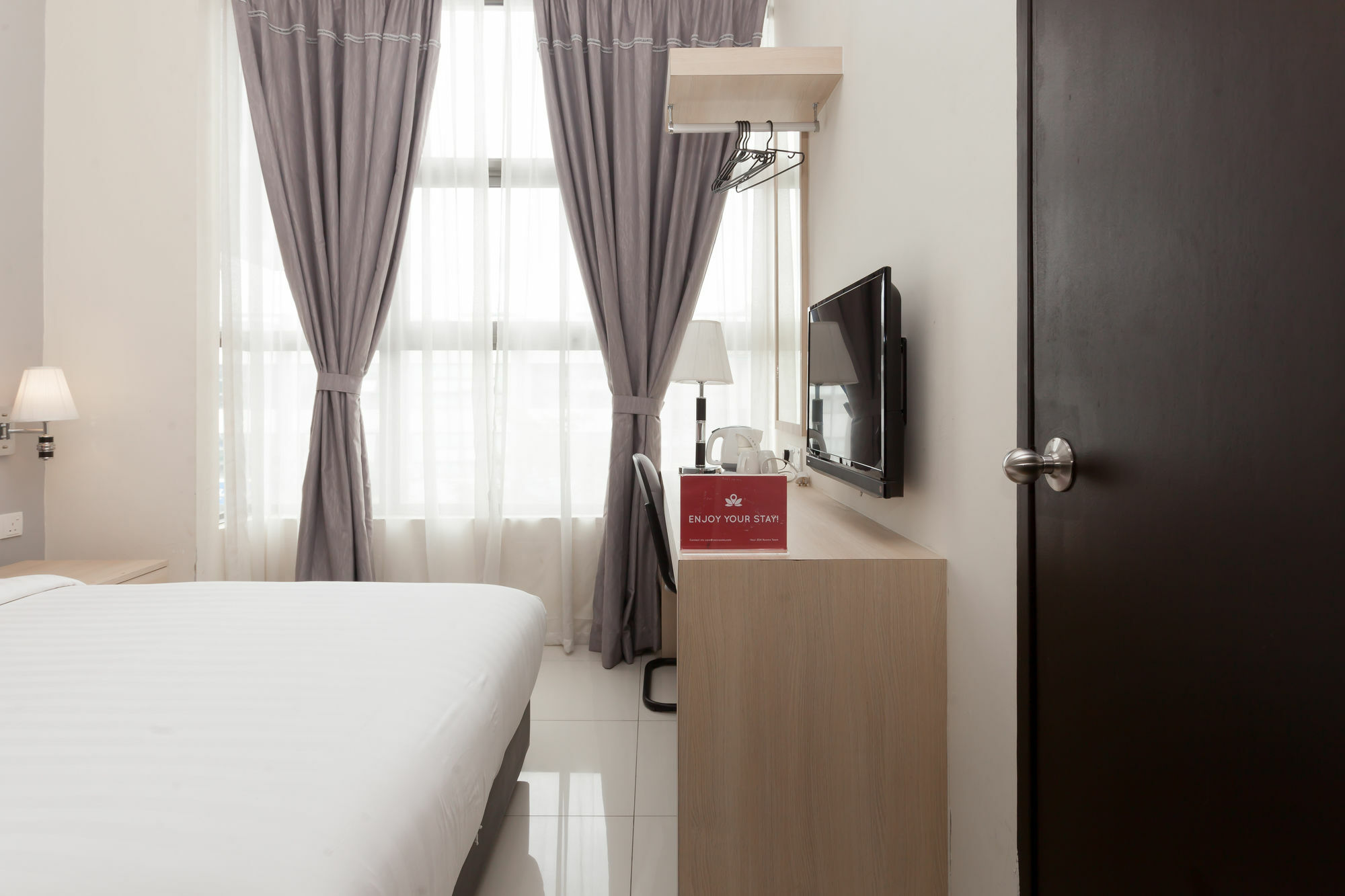Zen Rooms Sungai Besi クアラルンプール エクステリア 写真
